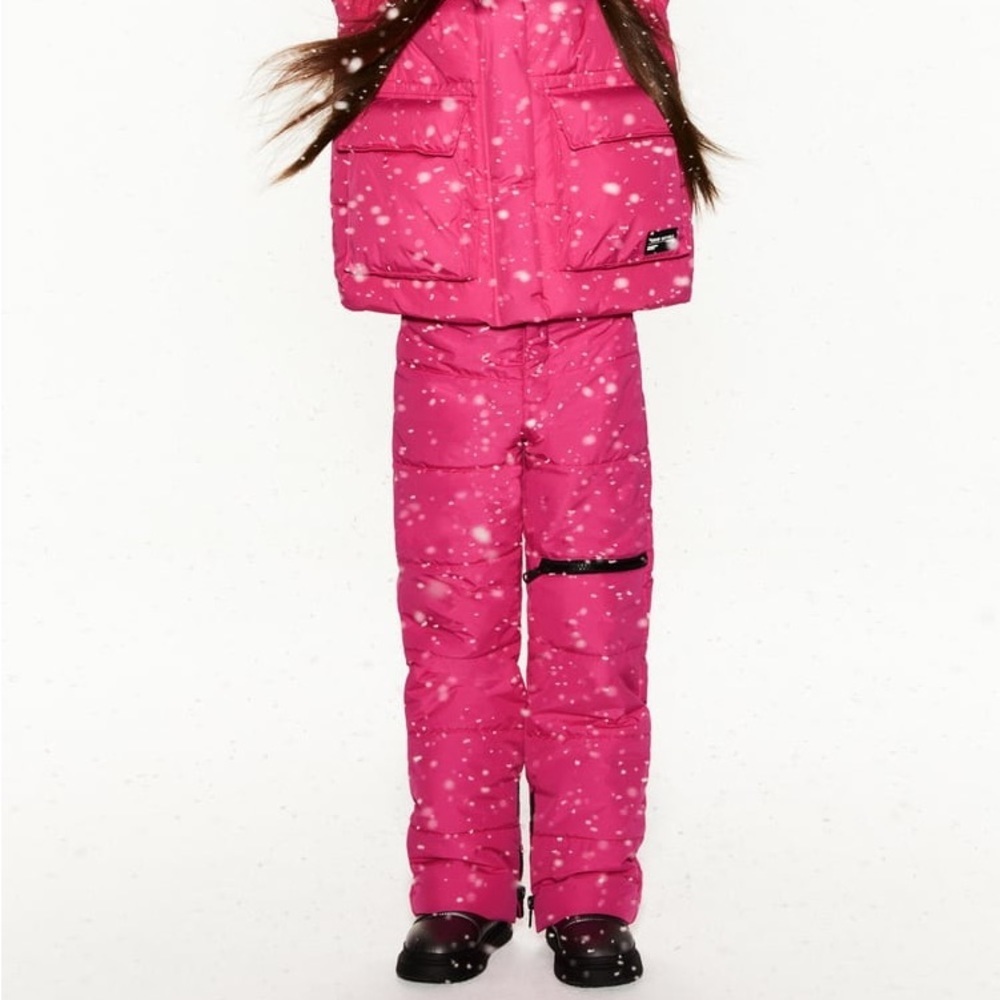 New WINDPROOF AND WATER REPELLENT PADDED SKI PANTS